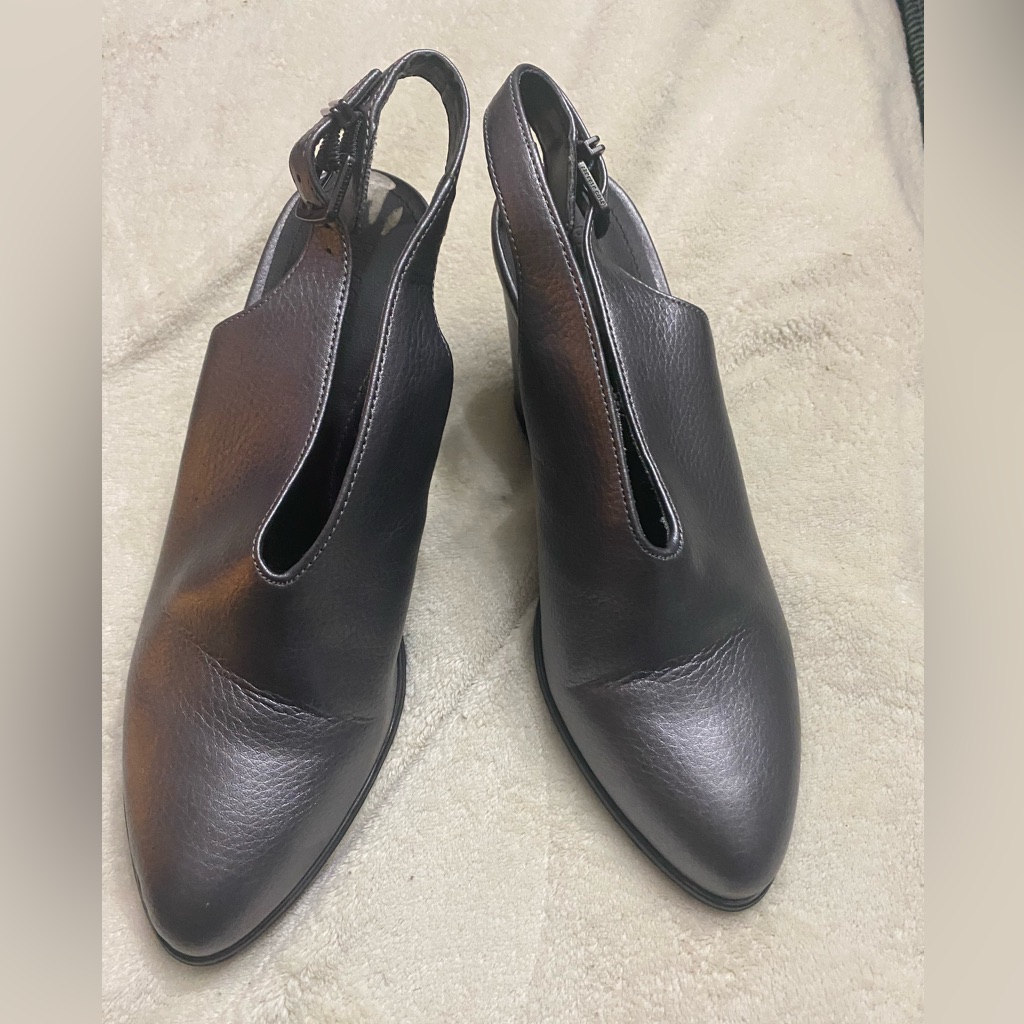 Kenneth Cole Mules
